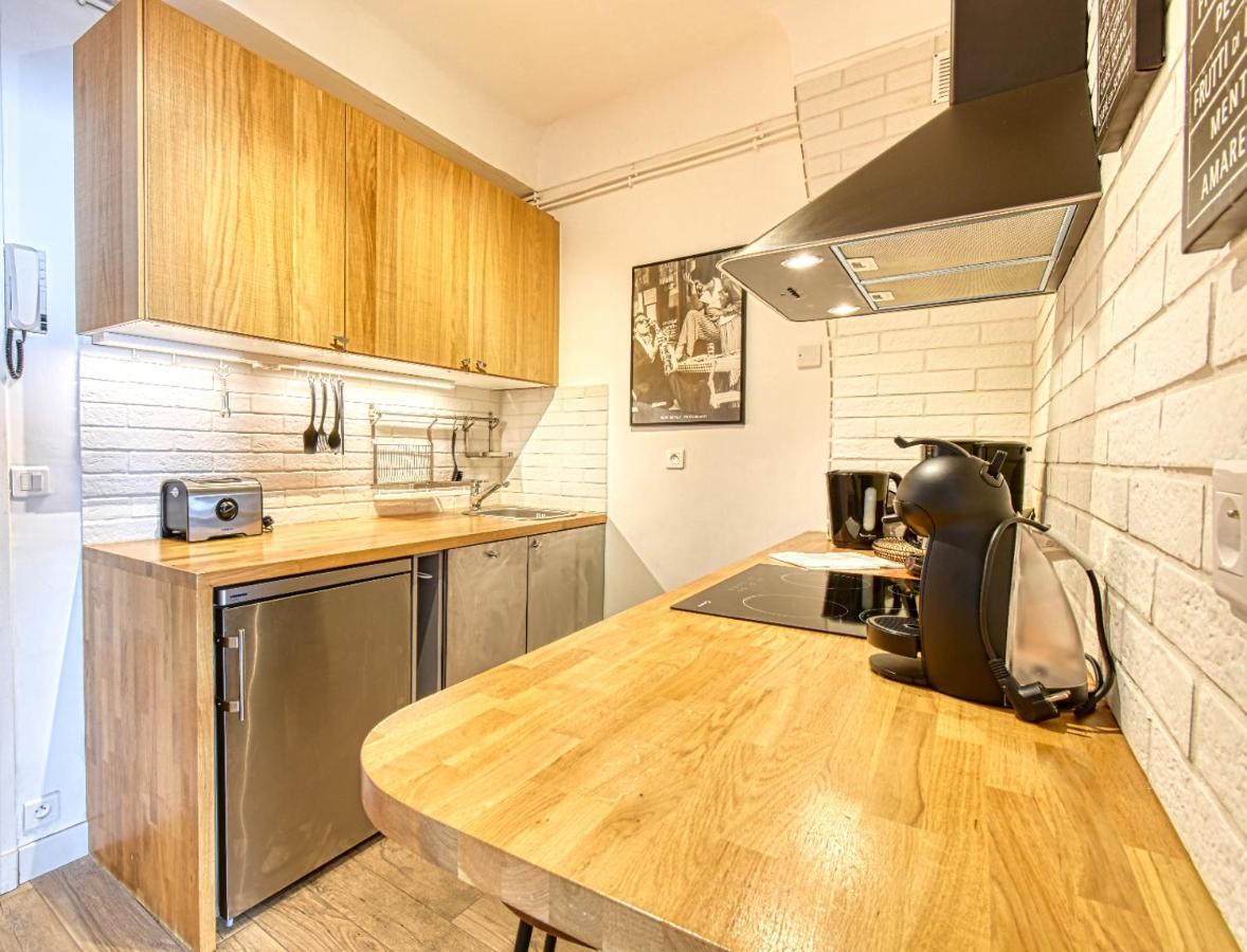 Romantic And New Apartment In The Famous Rue Meynadier In The Supercentre Of คานส์ ภายนอก รูปภาพ